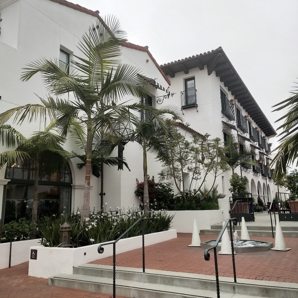 Meet your Posher, Liz